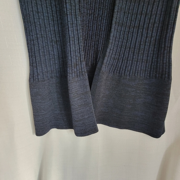Nwot DKNY Heathered Blue Ribbed Sleeveless Cardigan - Picture 7 of 16
